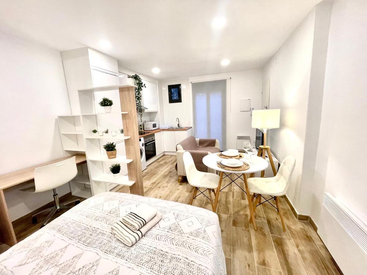 Apartamento Precioso loft en Manresa 2 Exterior foto